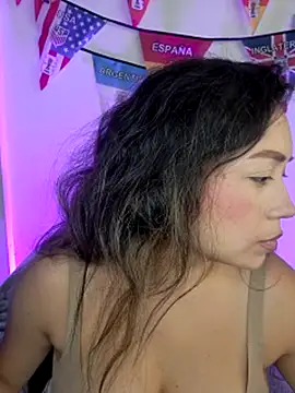 Heidy-cute live