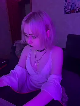 Sindy_Lou live