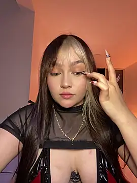 Daniela_ruizz live
