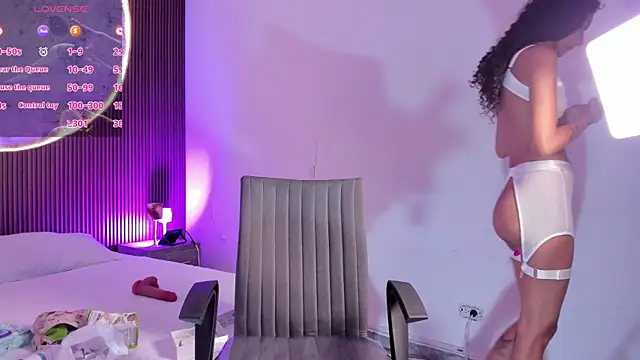 AdharaCruzz_ live