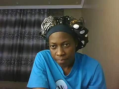 Sweetie_G live