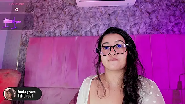 lilithst_ live
