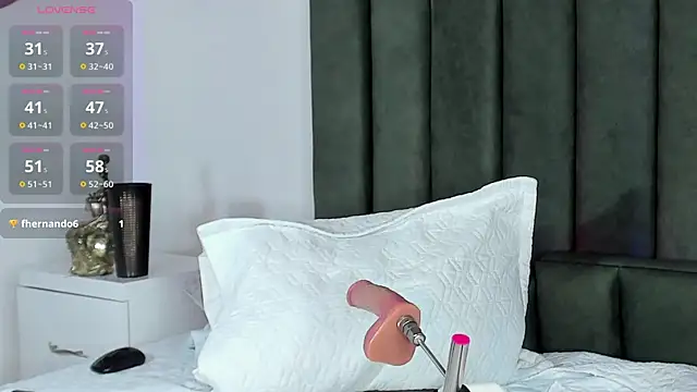 Emma_Rossiii live