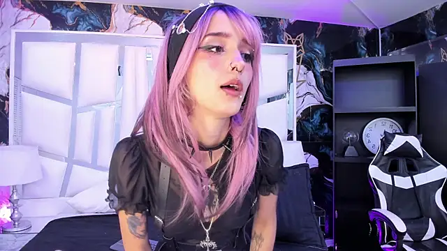 kat_ashbourne live