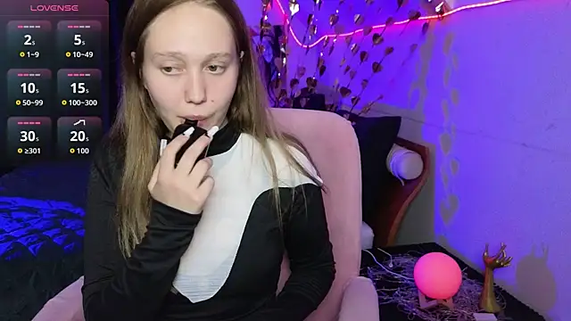 TinaShelton live