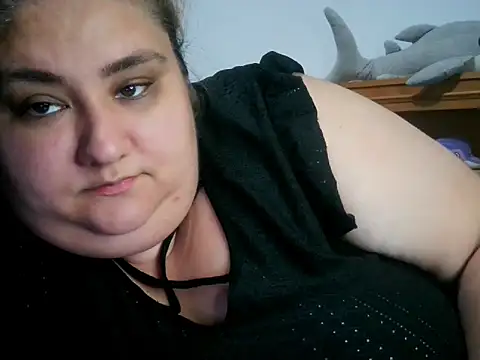 nicholle live