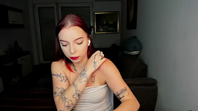 Martha_Cameron live