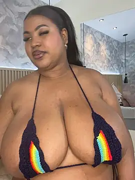 AinaraJimenez live