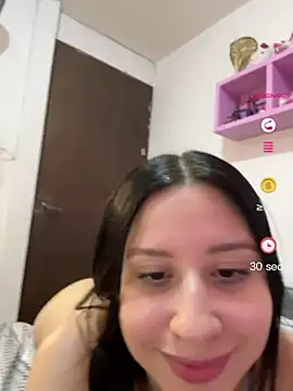 lucy_grey25 live