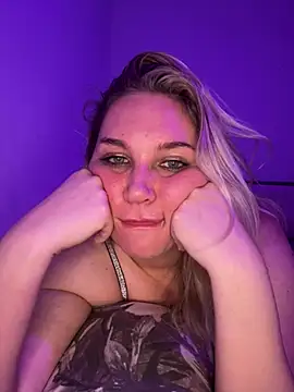 Ashleyy_Diamond live