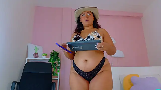 SeleneGibson__ live