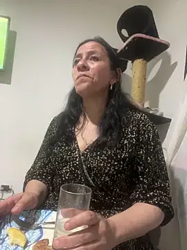 Freya_Artemisa live