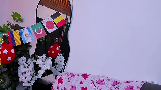 Paris_Petit live