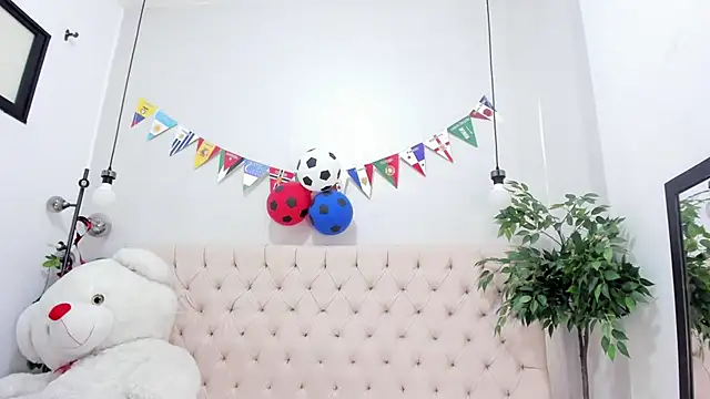 Victoria_Coleman live