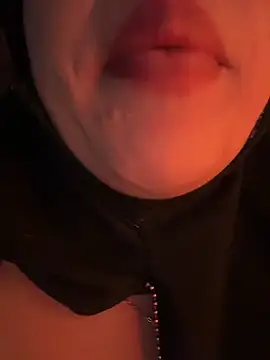 zahra_Jalid live