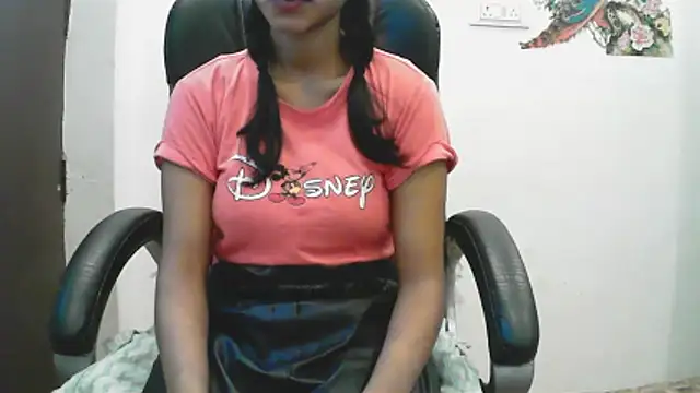 short_girl_ live