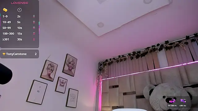 Zoey_thompson live