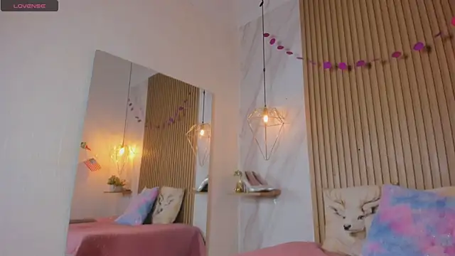 Chloe_moon1 live
