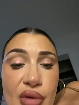 AylaSparkk live