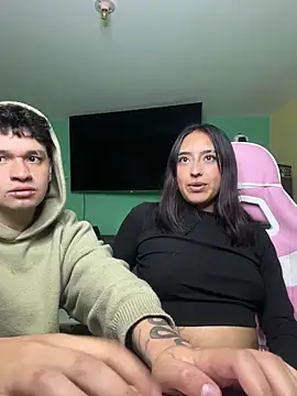 hotlatinocouple__ live