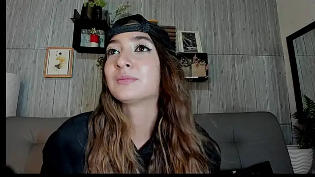 Alucarda666 live