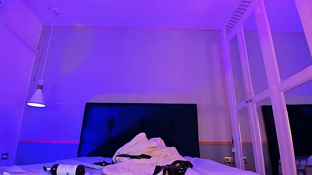 Cheys_Mast live