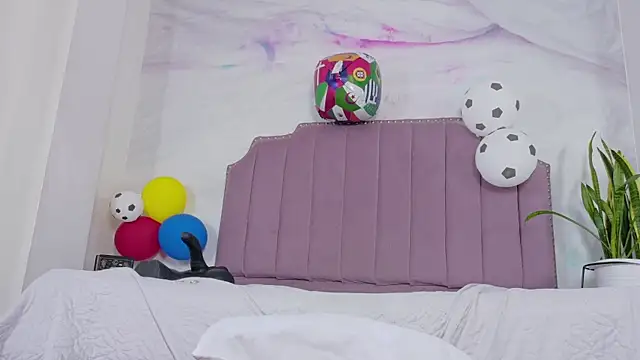 Shanntal_ live