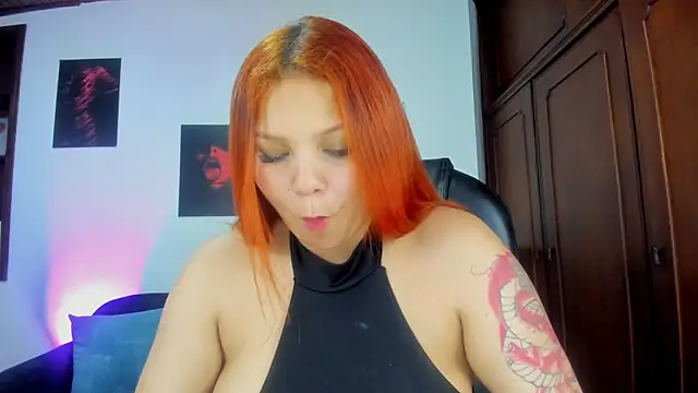 PamelaQueen_ live