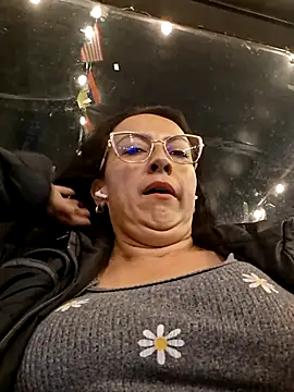 Lauryn_Jones live