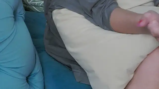 LeiaHuk live