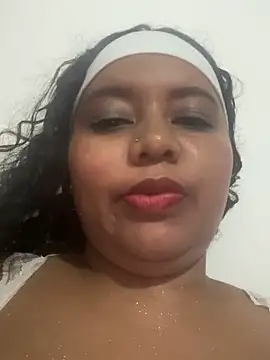 Ninibella live