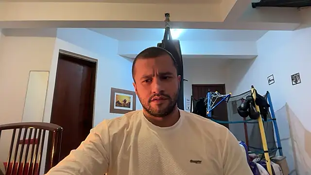 Romaninho live