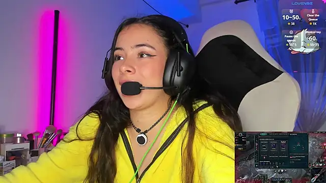 aishellyng20_ live
