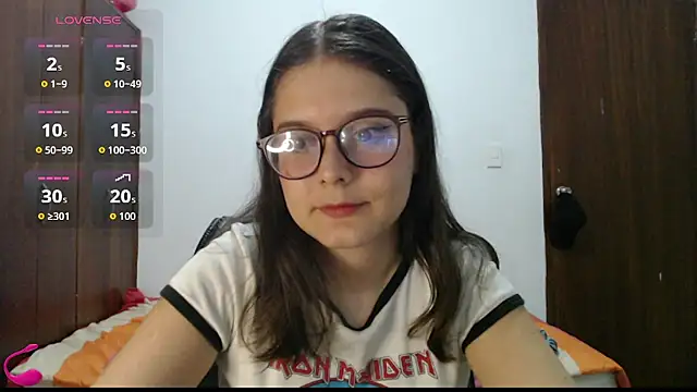 MadieeLorez live