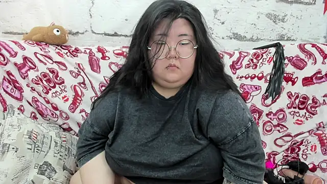Nadine_asian live