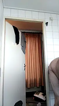 Gigolobigcock24cm live