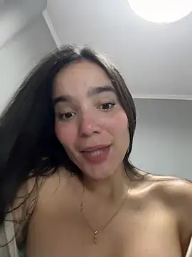 laurenTurnerxx live