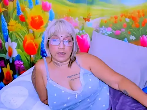 indianroxy live