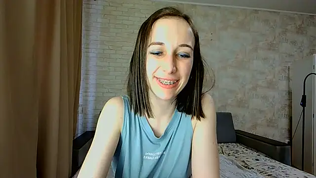 Anika_bloom live