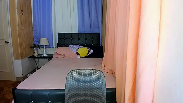ameliamaureen live