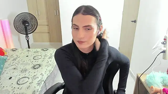_shantallskinny_ live