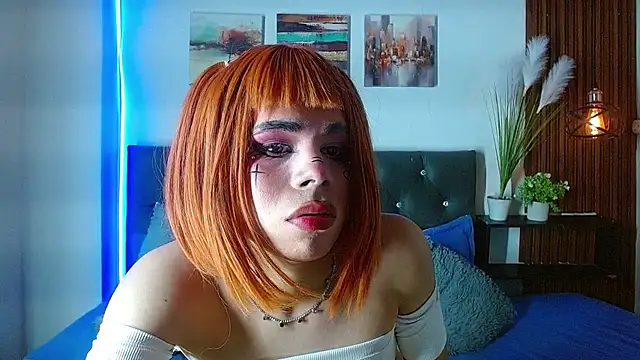 emma_cut3_ live