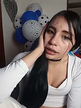 Chloe_Miller_2 live
