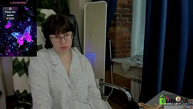 Melissa_Wells live