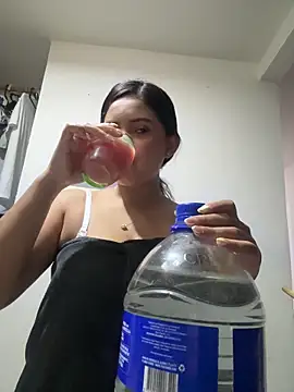 Isa_squirt1 live