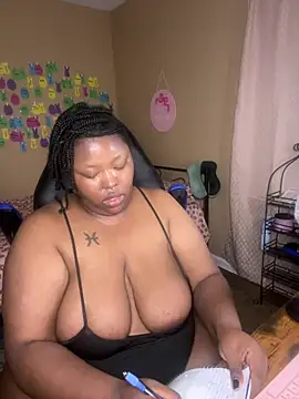 Chocolatebunnyxx96 live