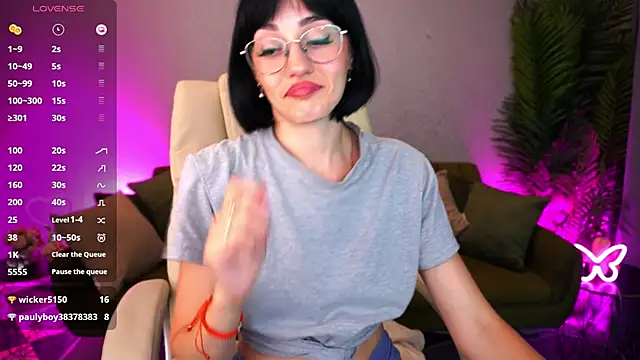 EviiLune live