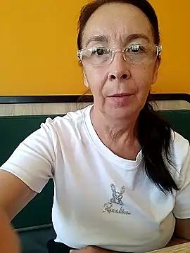 Celine_Faer1 live