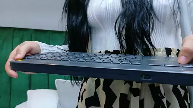 Ashley_Evans22 live