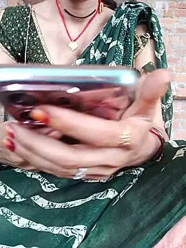 Komal4050 live